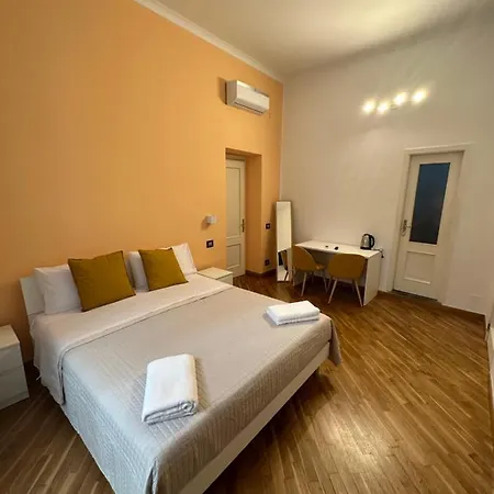 Carme 3* نابولي